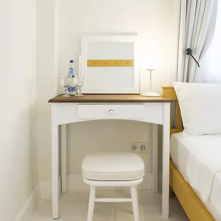 Hotel Puka *
